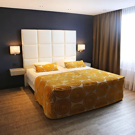 Der Valk / A9 Alkmaar 4*