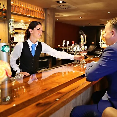 Der Valk / A9 Alkmaar 4*